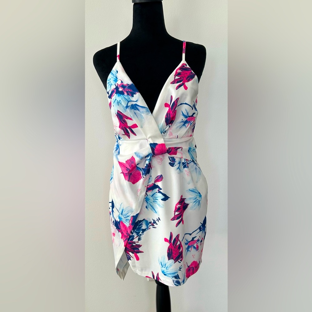 Darling Solaris Style Floral Sundress